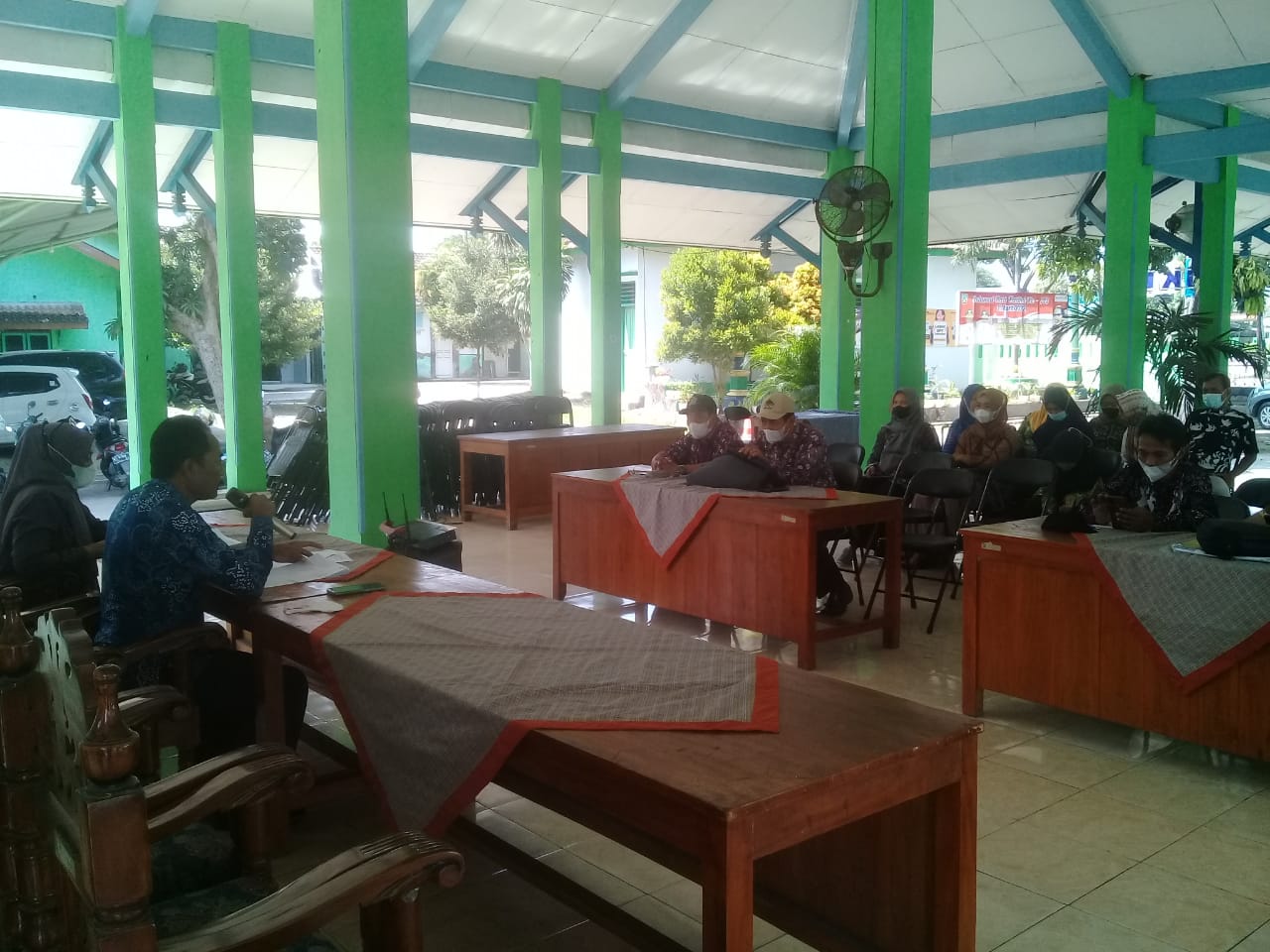 Kegiatan rakor sinkronisasi bnba BPNT dengan capaian vaksin